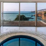 Aquamarine Villa Pomos
