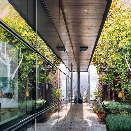 Aquamarine Помос