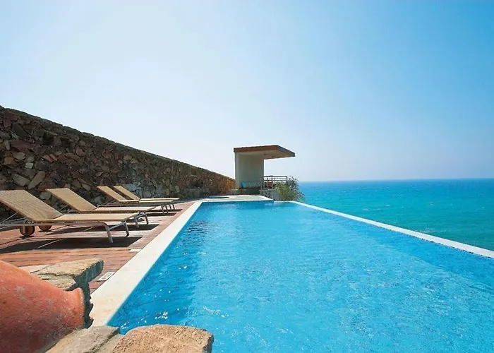 Вилла Aquamarine Помос